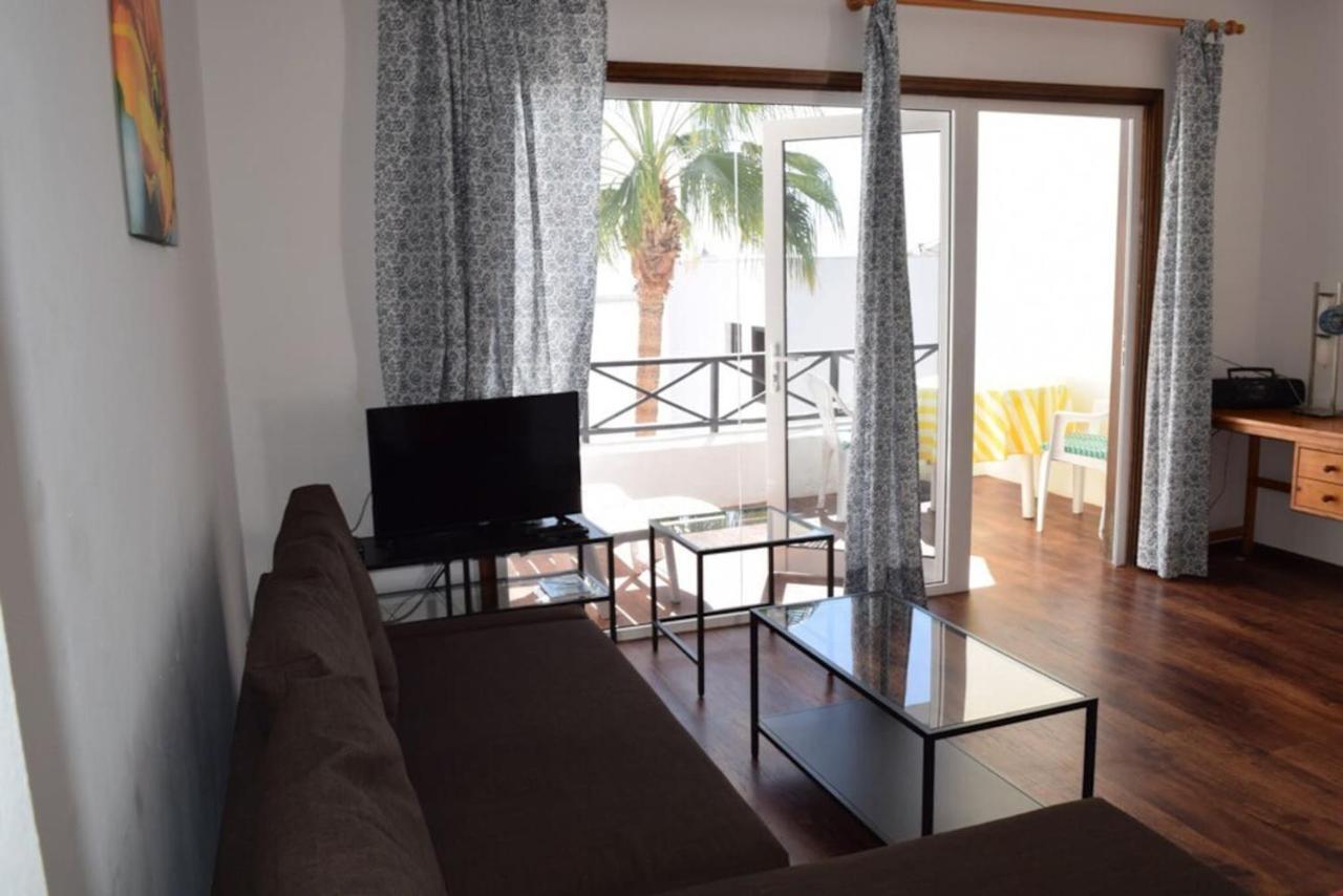 Reni Apartament *
